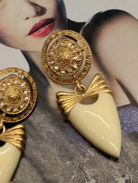 Vintage Estate Givenchy Cream Enamel Crystal Greek Key Bow Gold Earrings - Picture 15 of 16